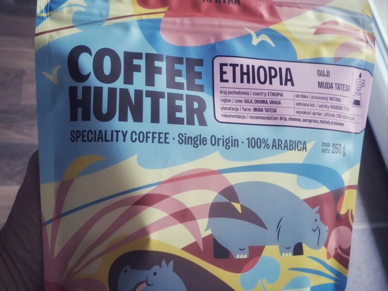 Coffee Hunter – hipopotam w błocie